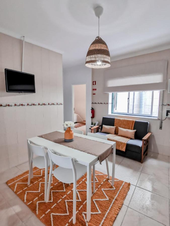 Cantinho Da Praia Apartments Nazare Luaran gambar